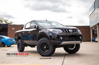 MITSUBISHI TRITON BULLY XD SATIN BLACK